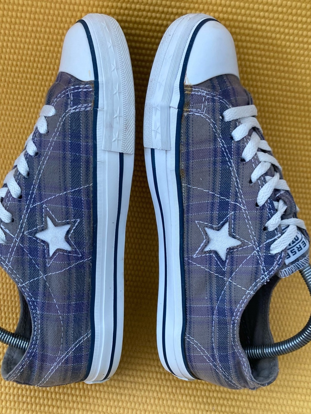 Converse All Star Plaid Sneakers Women's size 10 - Picture 7 of 10